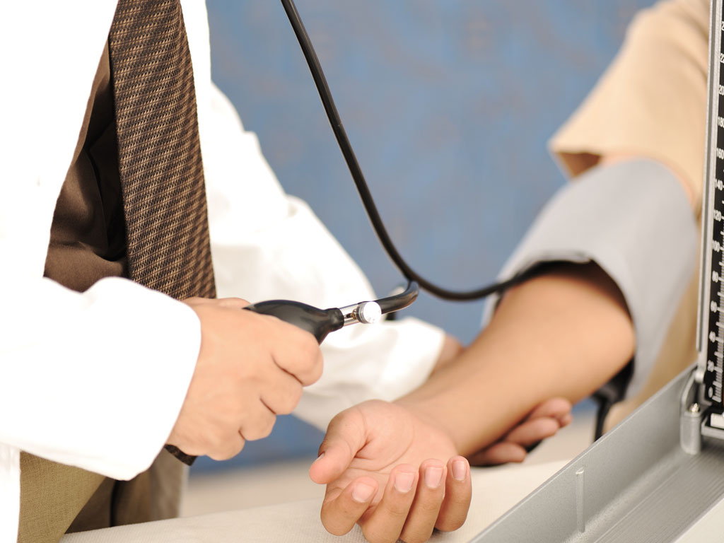 kako smanjiti visok pritisak